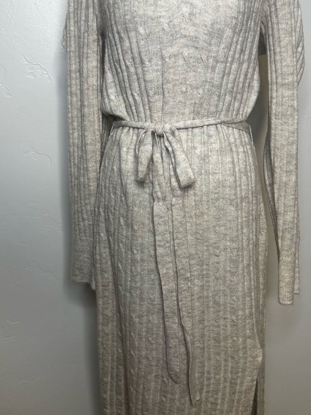 Abercrombie & Fitch Ribbed Belted Long Sleeve Midi Dress - Beige